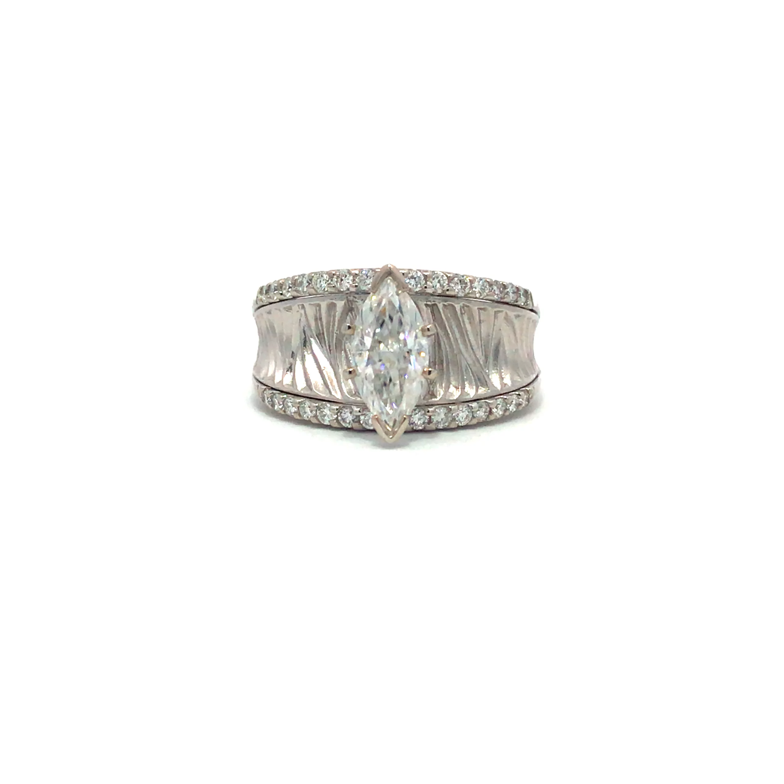 111-00038 14kt WG Tiger Band Marquise Moissanite_3